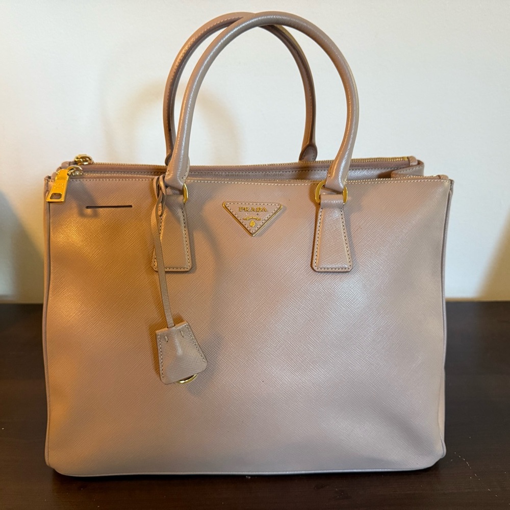 Authentic Prada Galleria Large Saffiano Double Zip Tote